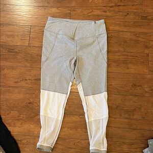 CALIA by Carrie Underwood Women's Gray and White Leggings